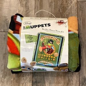 The Muppets No Sew Fleece Throw Kit